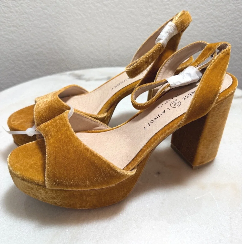 Chinese Laundry luxe golden